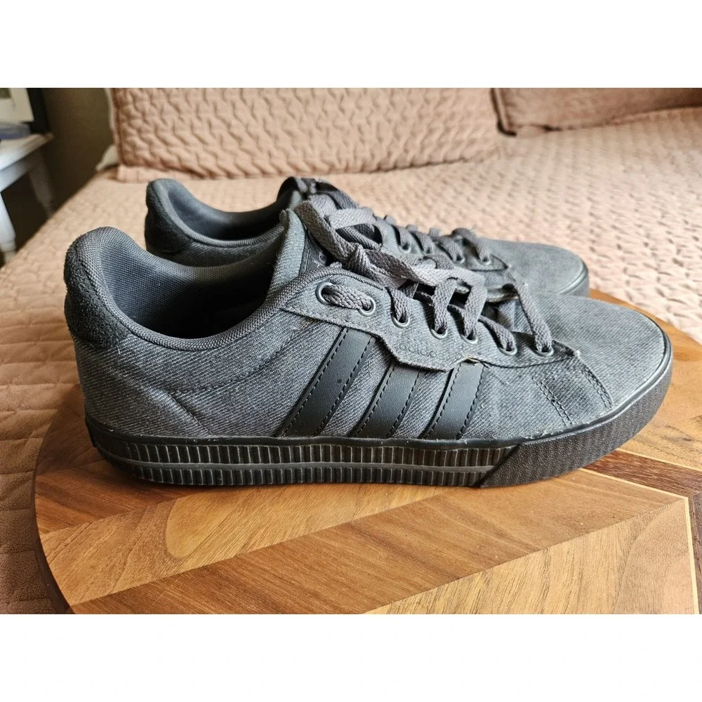 Adidas Men's Daily 3.0 Gray Black Canvas Lace-Up Skateboard Athletic Sneakers 10